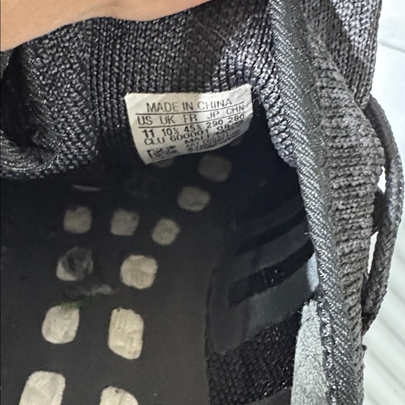 Adidas Pureboost Reigning Champ Size 11 - Picture 7 of 7